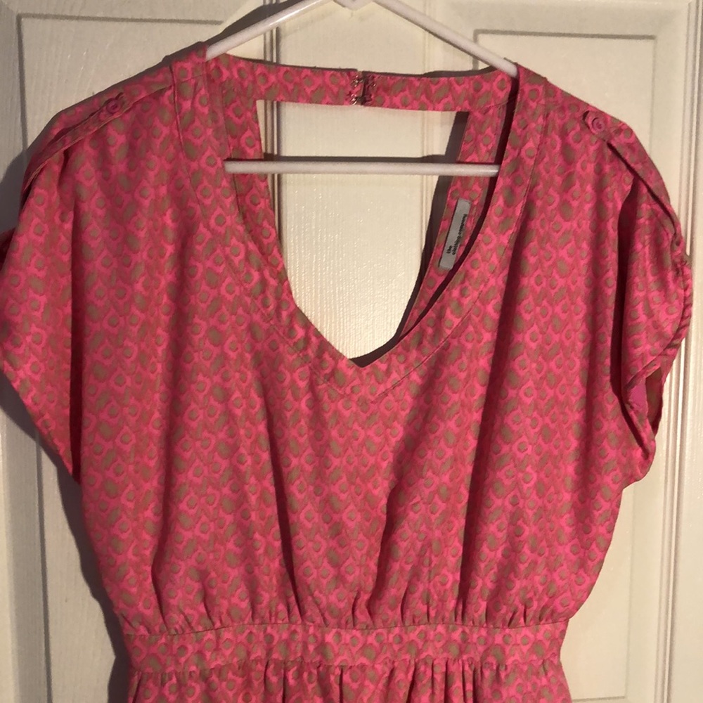 Pink romper - Picture 2 of 4